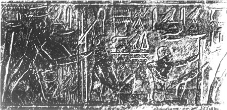 Ägyptische Holzarbeiter, links Säger stehende, rechts hockend, um 2700 vor Chr.